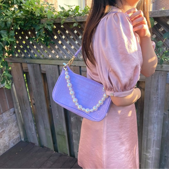 Moonlowa Shoulder Bag with Pearl Straps💕 - Picture 9 of 10